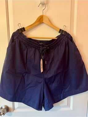 NWT Perfect Tencel Chambray Shorts